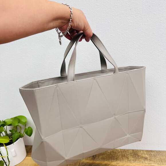 FINELL Axis Diamond Print Tote Convertible Bag‎ - Picture 12 of 12